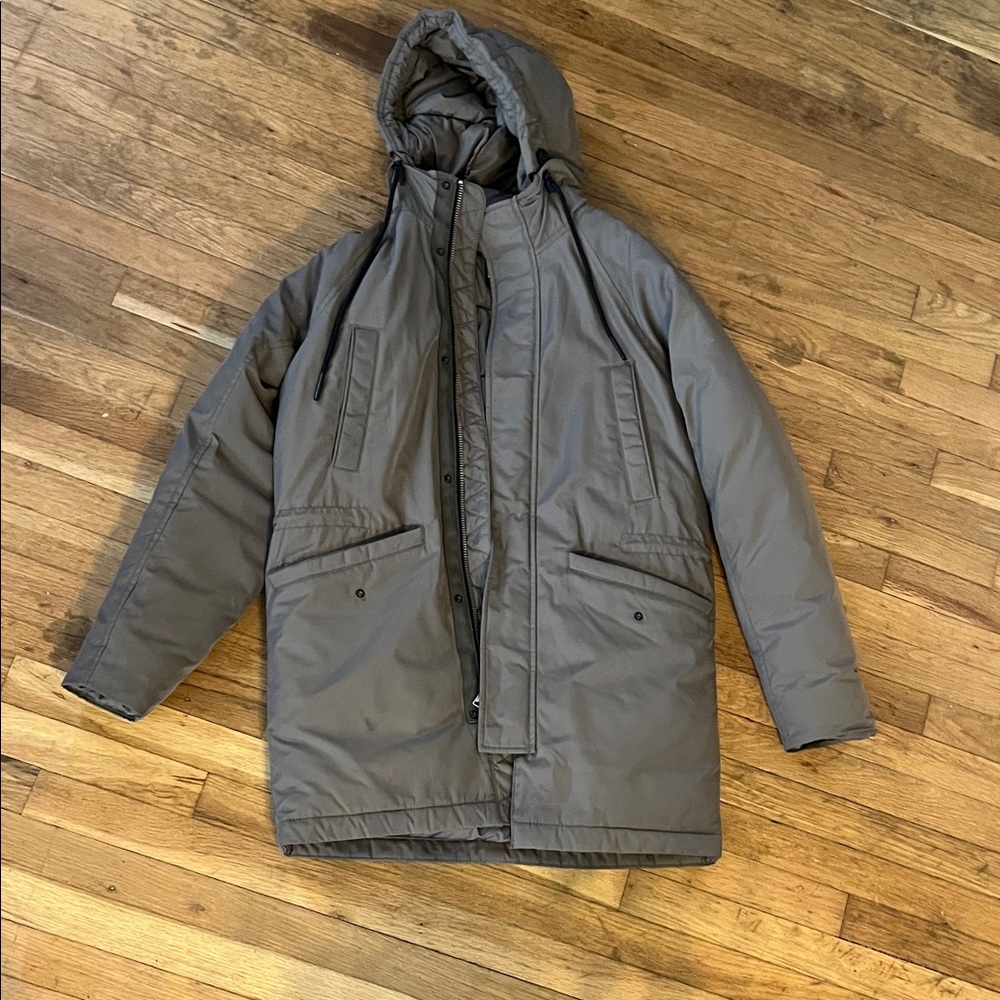 Everlane Men's Taupe Hooded Puffer Coat